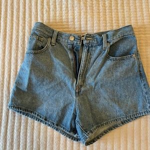 Levis High Waisted Mom Shorts